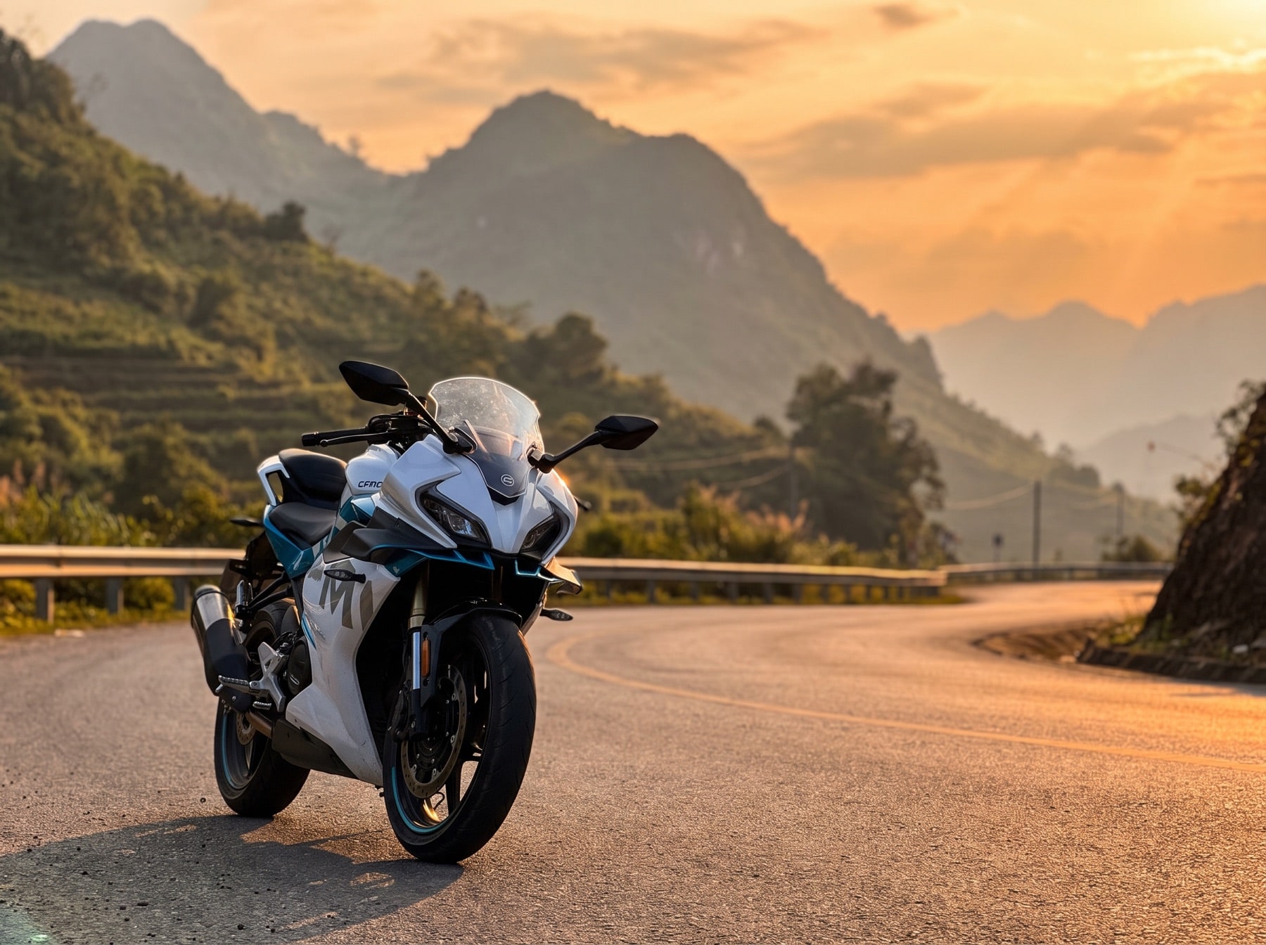 CFMoto 450SR